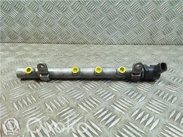 Rampa inyectora   A6420700495
