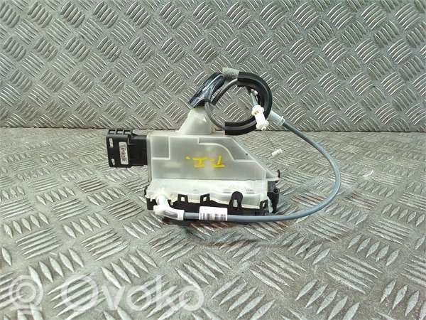Opel Corsa F Takaoven lukko