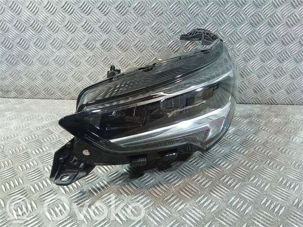 Opel Corsa F Faro/fanale