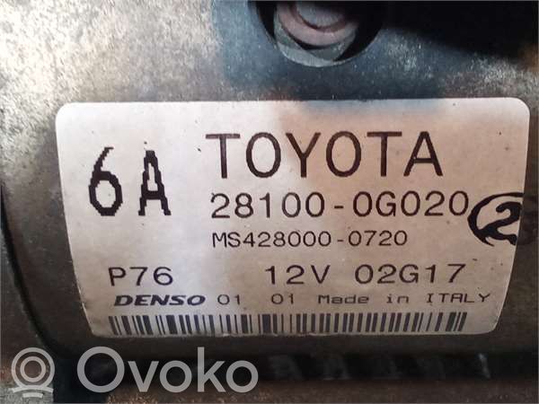 Toyota Corolla Verso AR10 Rozrusznik 