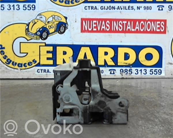 Renault Clio II Etuoven lukon moottori 