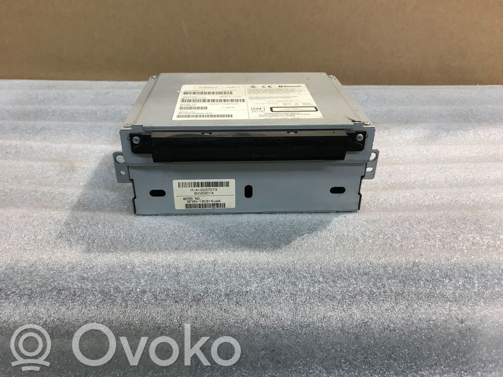Volvo V40 Akumulatora kastes vāks 