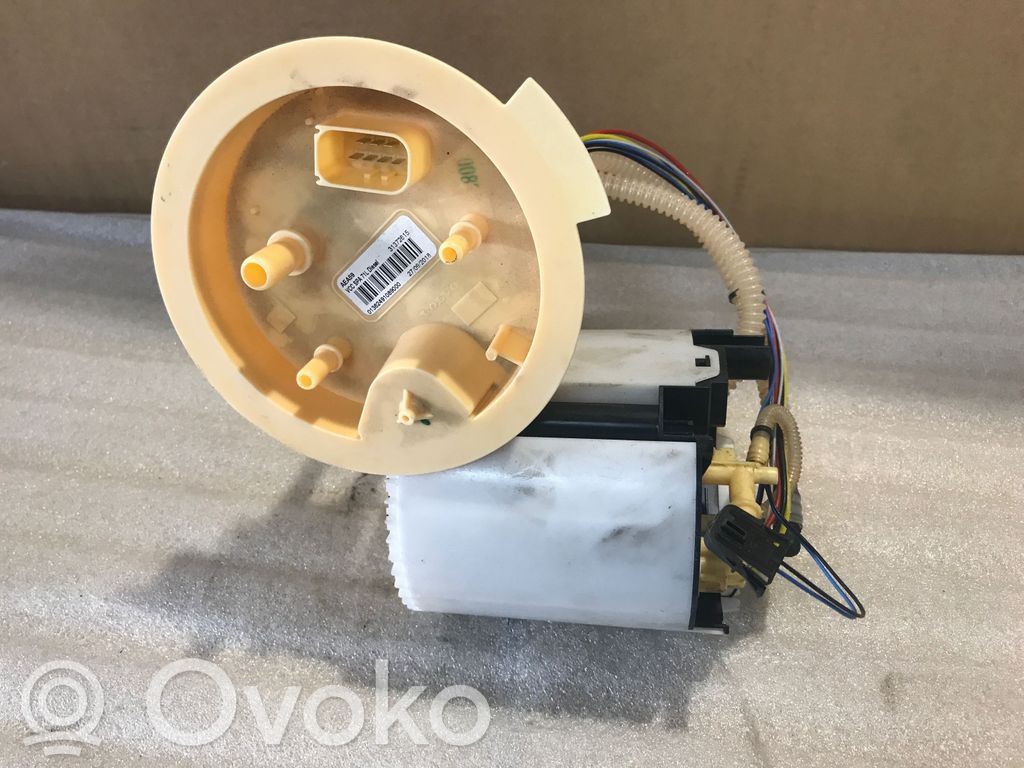 Volvo XC90 Bomba interna de combustible 