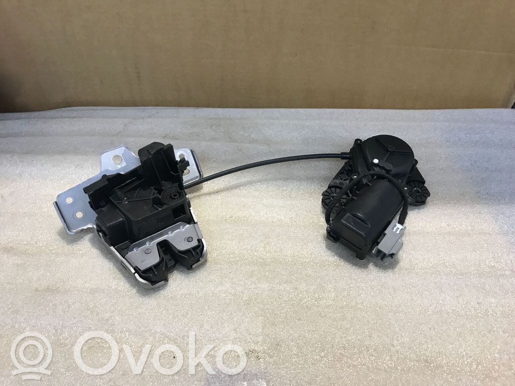 Volvo XC40 Tailgate/trunk/boot lock/catch/latch 