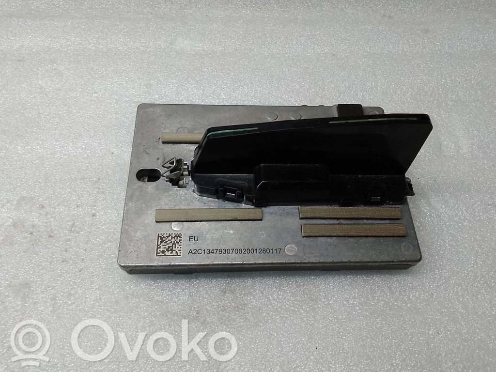 Polestar 2 GPS-pystyantenni 