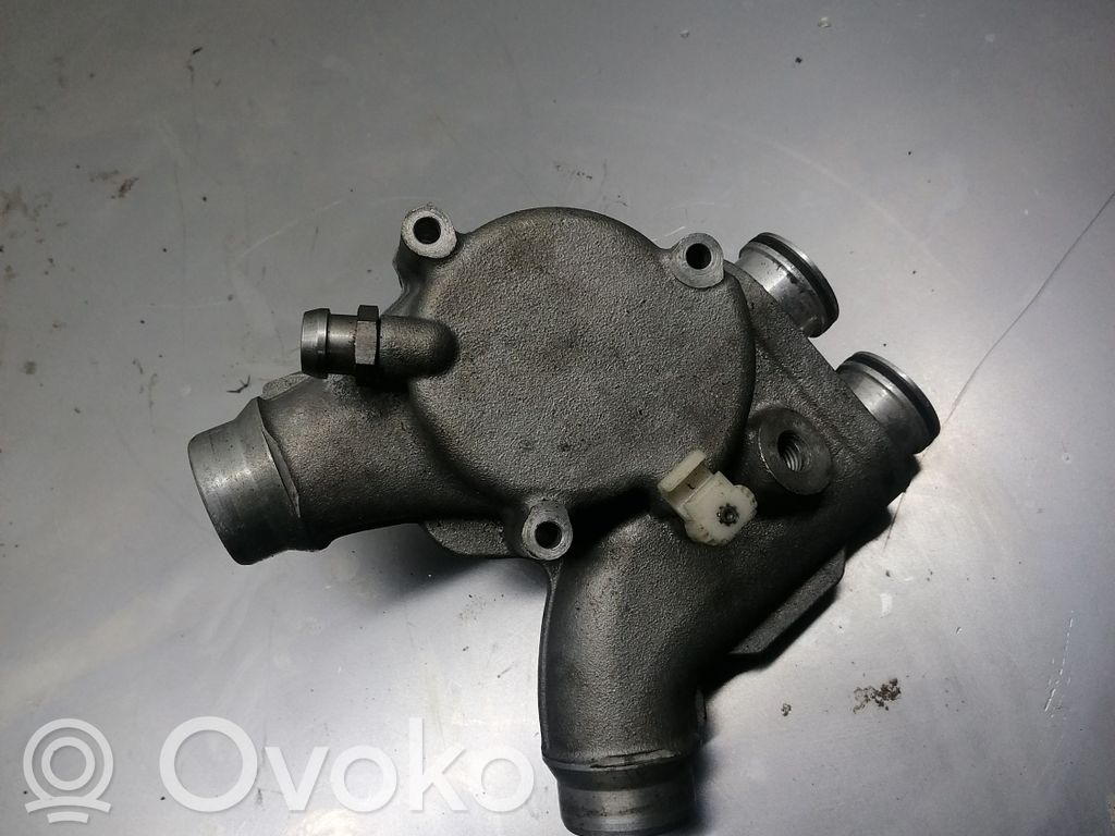 BMW M3 Carcasa del termostato 