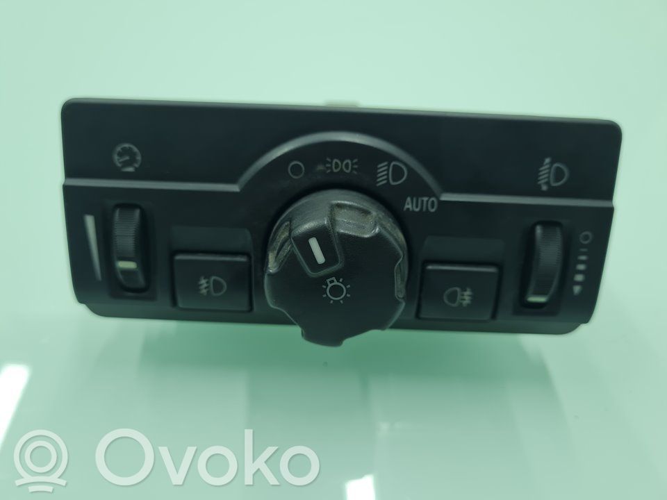 Land Rover Freelander 2 - LR2 Panel lighting control switch 