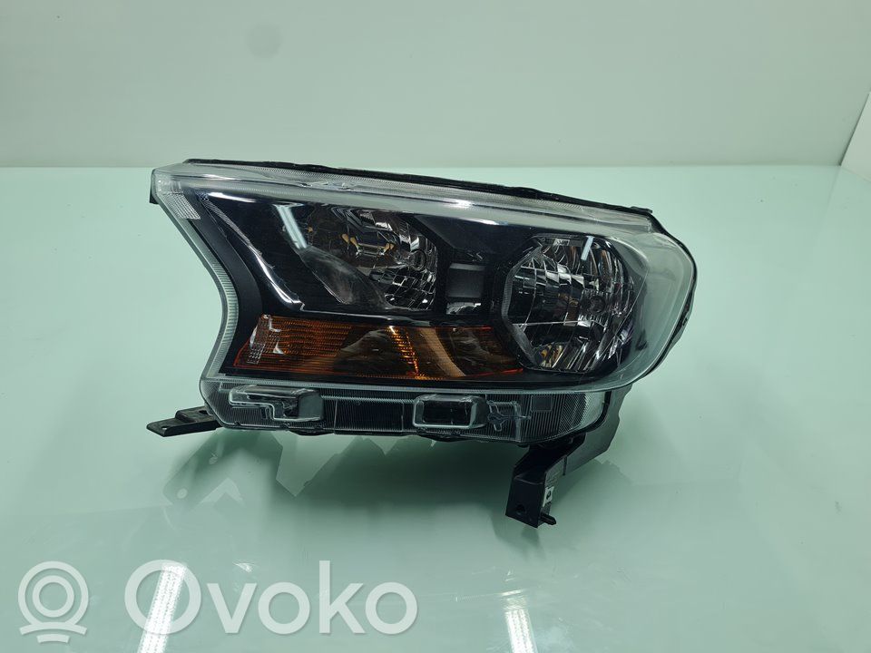 Phare frontale   EB3B13W030
