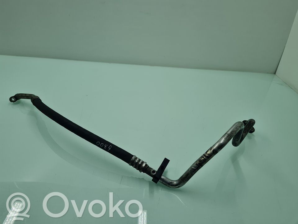 Ilmastointilaitteen putki (A/C)   9175326