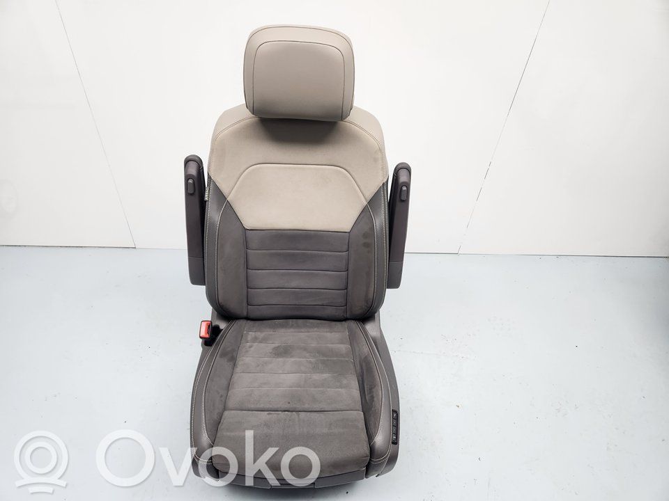 Volkswagen Multivan T6 Asiento delantero del conductor 