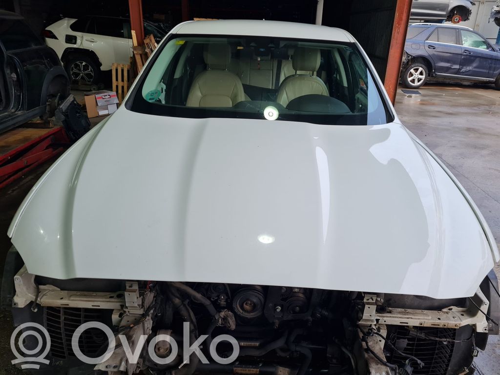 Jaguar F-Pace Konepelti 