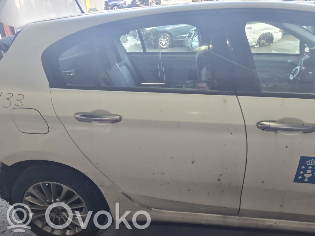 Fiat Tipo Portiera posteriore 