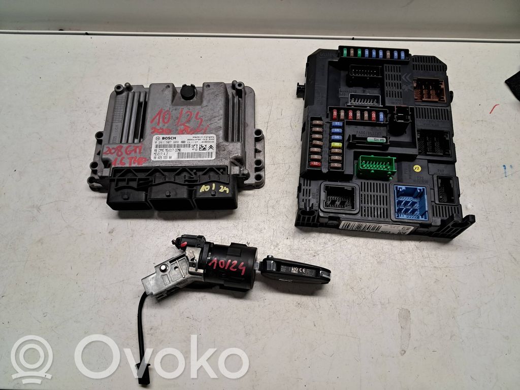 Peugeot 208 I Engine ECU kit and lock set 