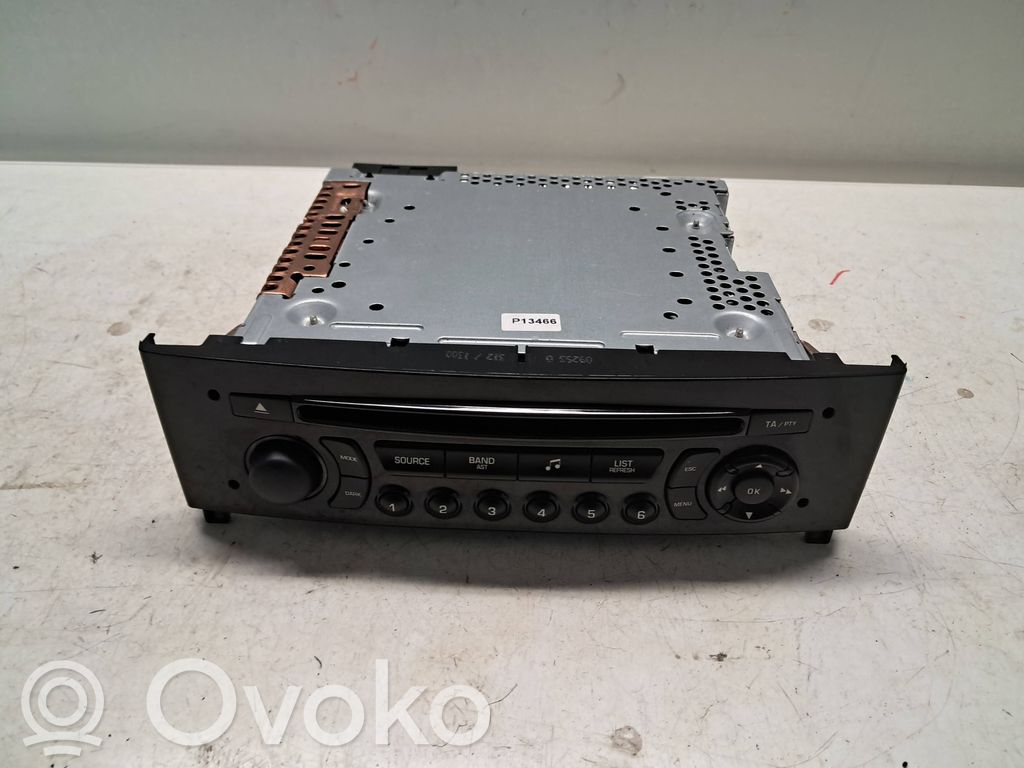 Peugeot RCZ Panel / Radioodtwarzacz CD/DVD/GPS 