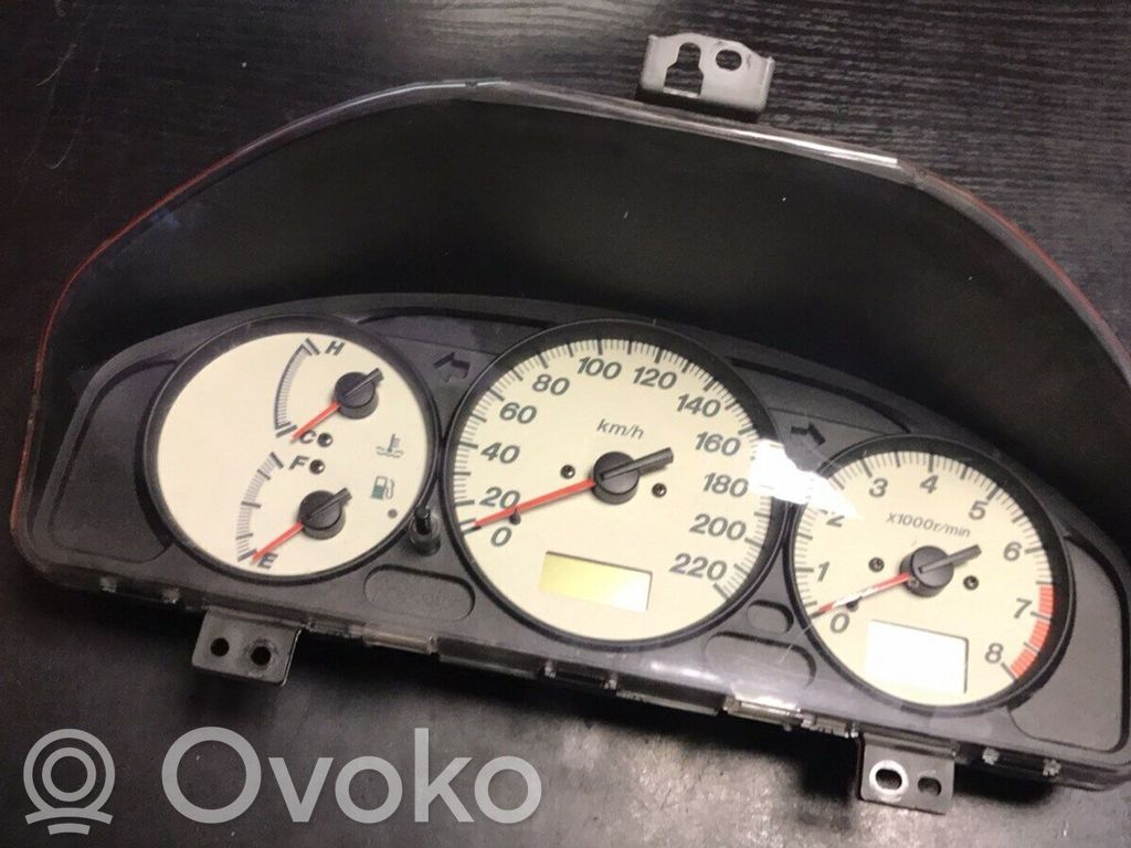 Mazda Premacy Speedometer (instrument cluster) 