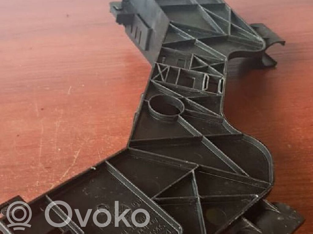 BMW 5 E60 E61 Other engine bay part 