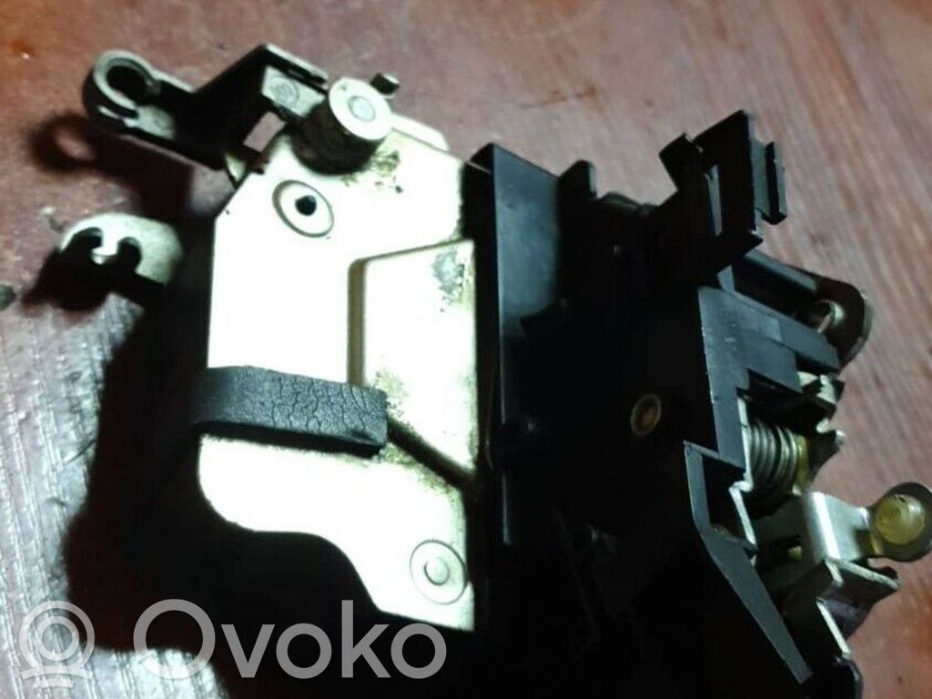 BMW 5 E39 Front door lock 