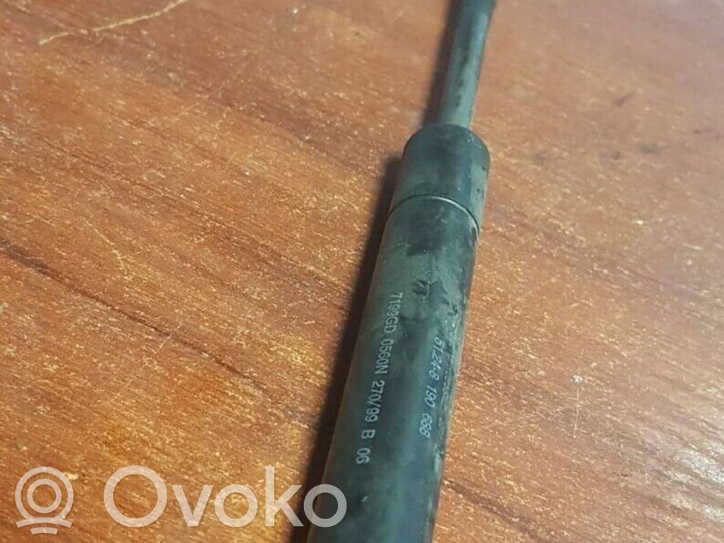 BMW 5 E39 Rear window strut damper 
