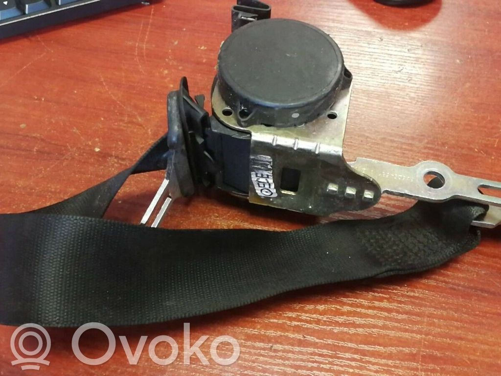 Cinturón trasero   8202591