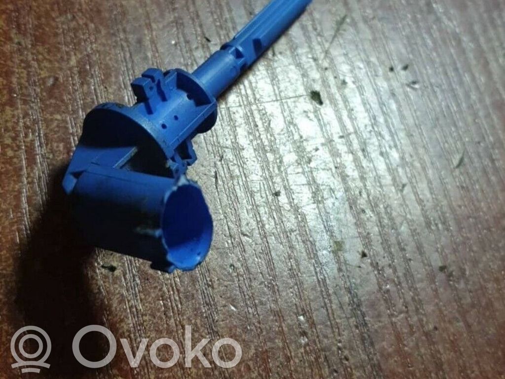BMW 3 E46 Coolant level sensor 