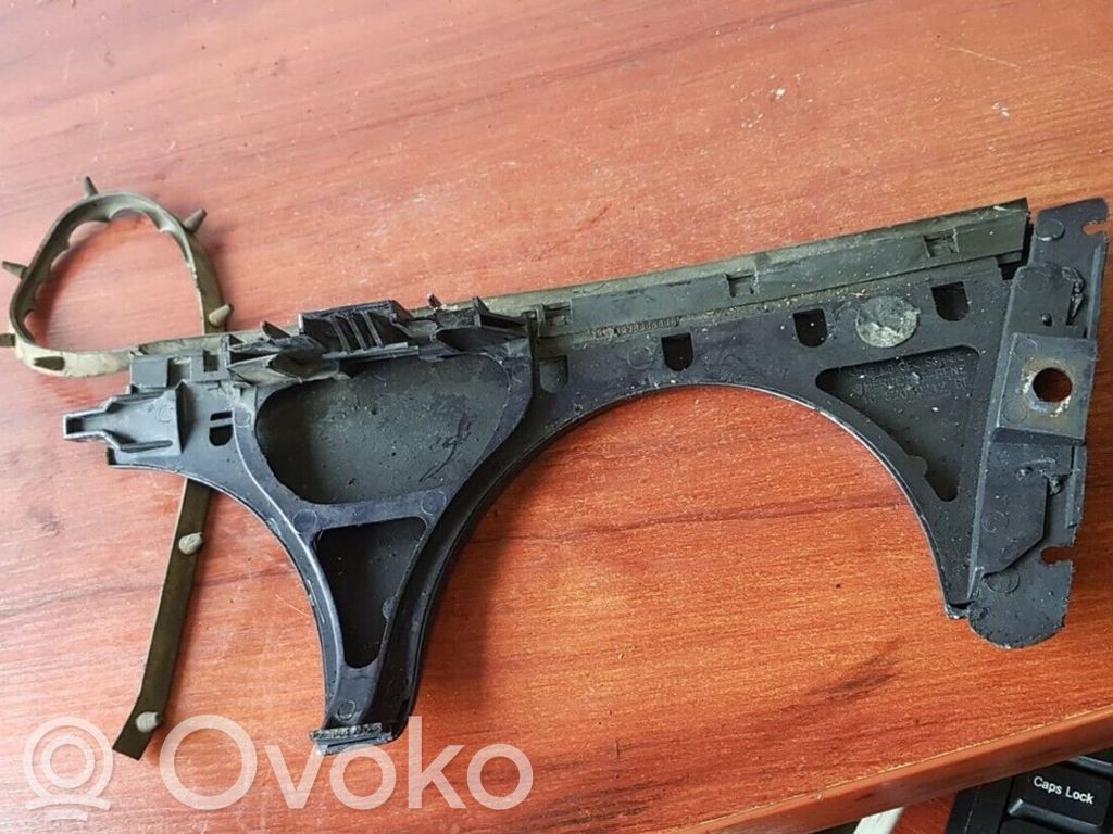 Mercedes-Benz E W210 Under headlight/headlamp trim 