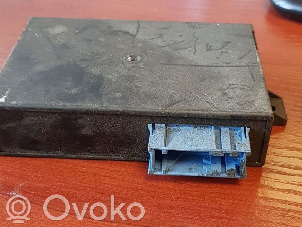 BMW 7 E38 Cruise control unit/module 