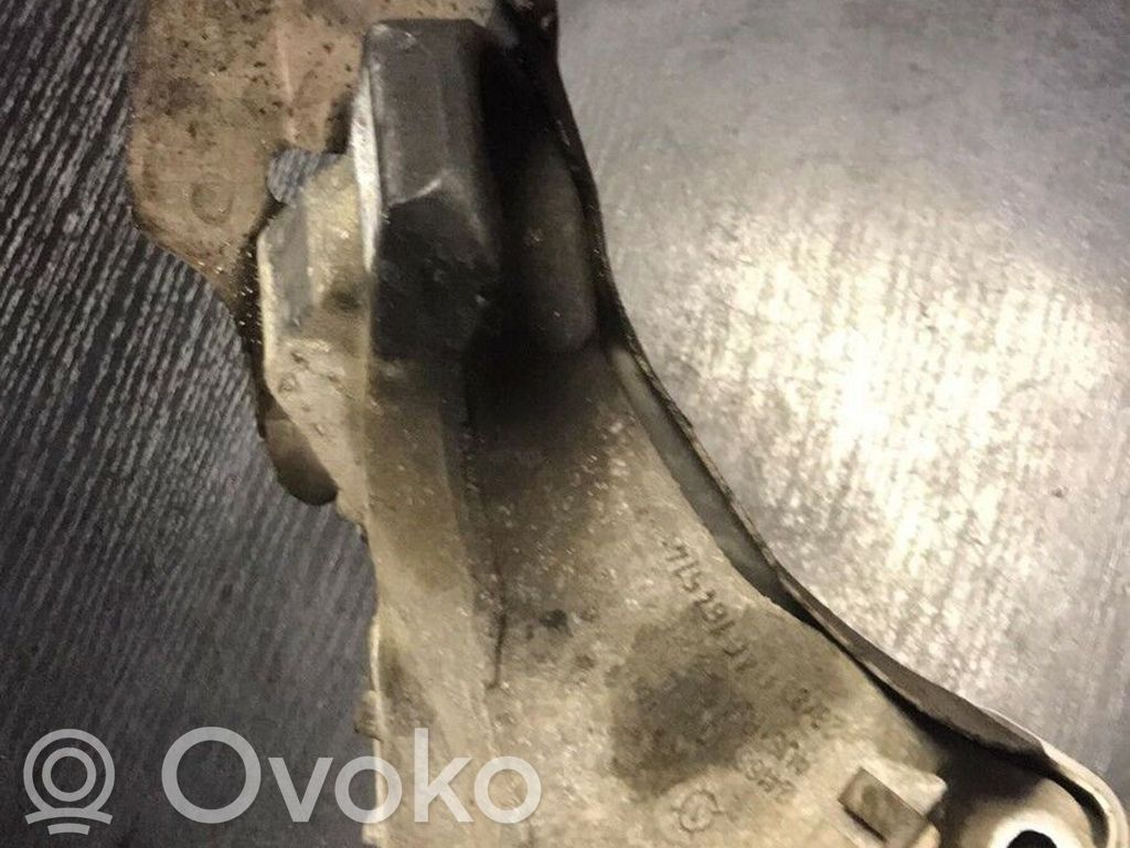 Engine mounting bracket   24168110