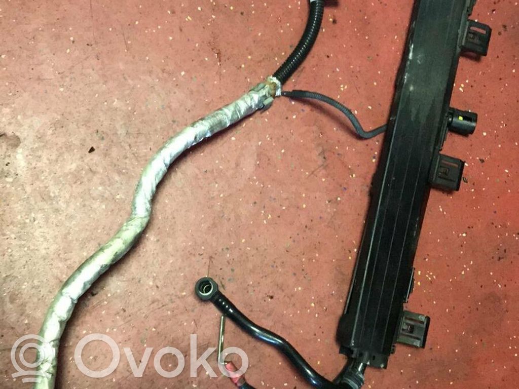 BMW 1 E81 E87 Positive cable (battery) 