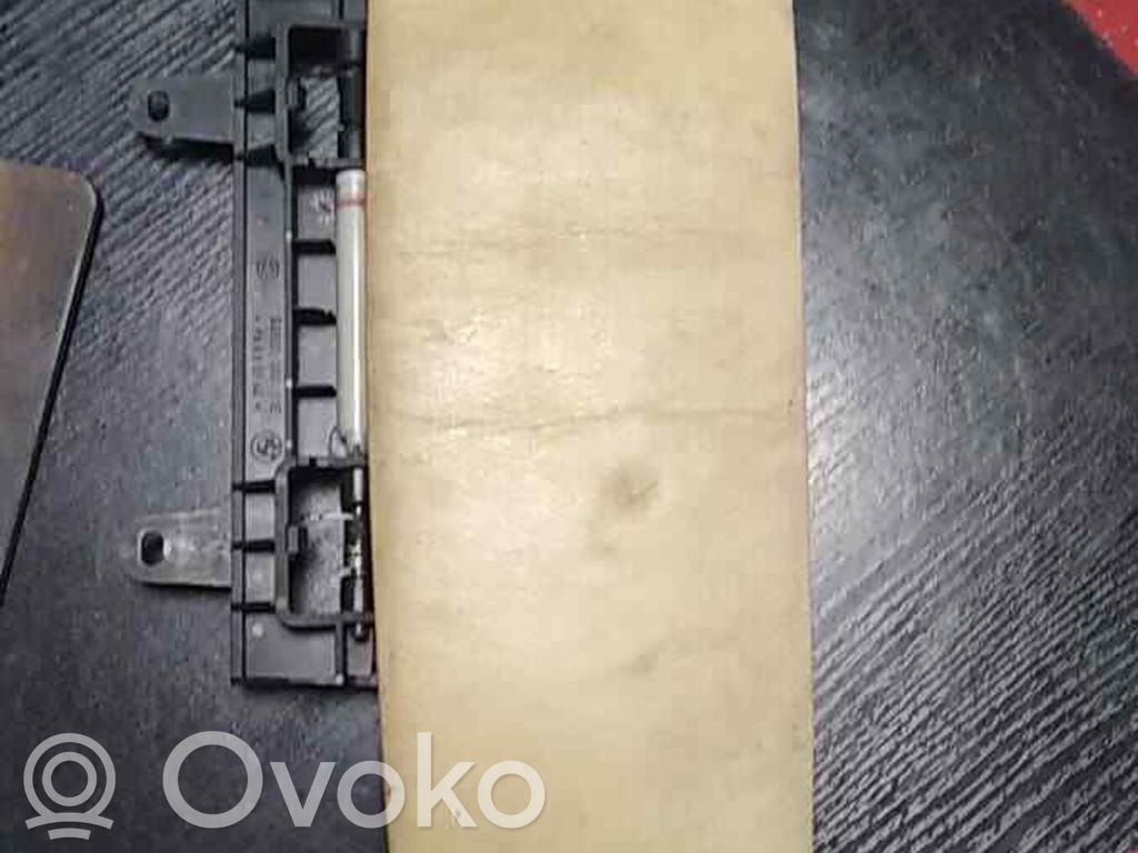 Sonstiges Einzelteil Mittelkonsole   82056223