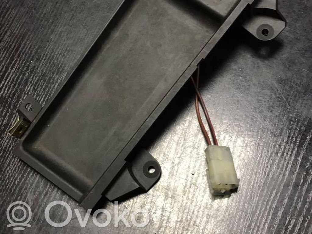 BMW 5 E39 Muu keskikonsolin (tunnelimalli) elementti 