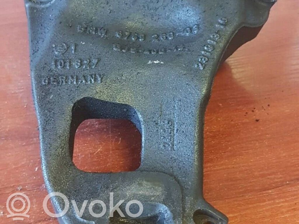 BMW 7 E65 E66 Engine mounting bracket 