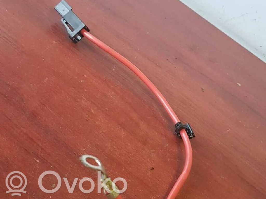 BMW 1 E81 E87 Positive cable (battery) 