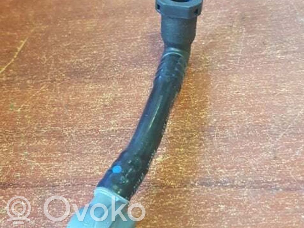 BMW X1 E84 Caurulīte (-es) / šļūtene (-es) 