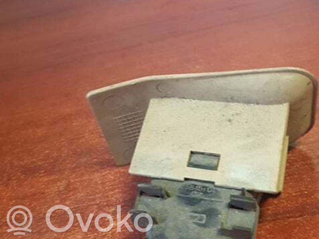 BMW 7 E38 Sagtis diržo galine 