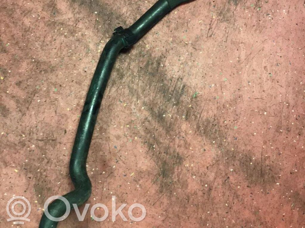BMW 1 E81 E87 Caurulīte (-es) / šļūtene (-es) 