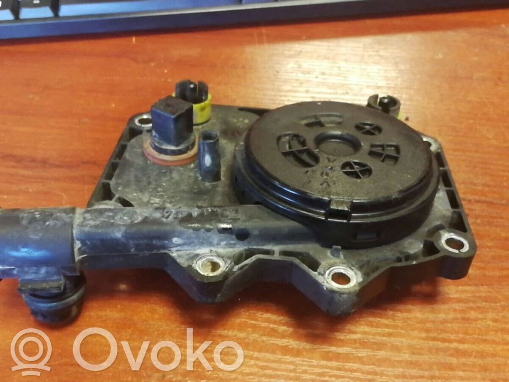 BMW 7 E38 Eļļas nogulsnētava (separators) 