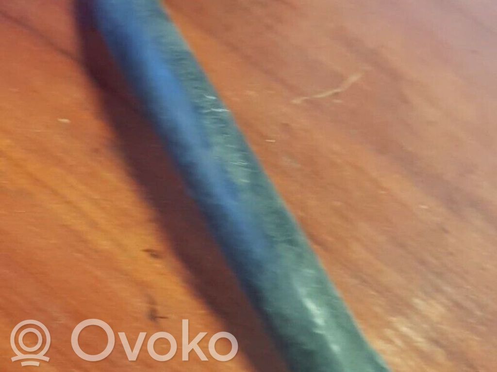 BMW 5 E34 Engine coolant pipe/hose 