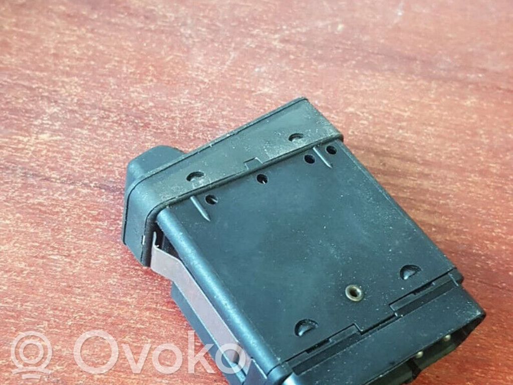 BMW 5 E34 Fog light switch 