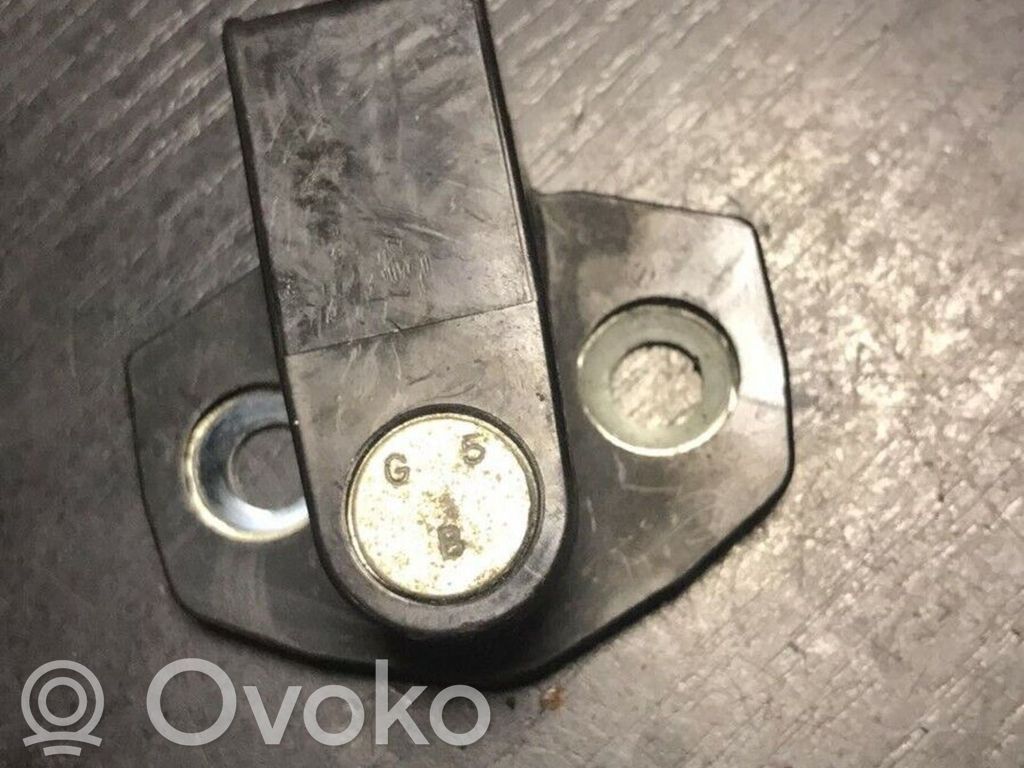BMW 5 E34 Front door lock loop/hook striker 