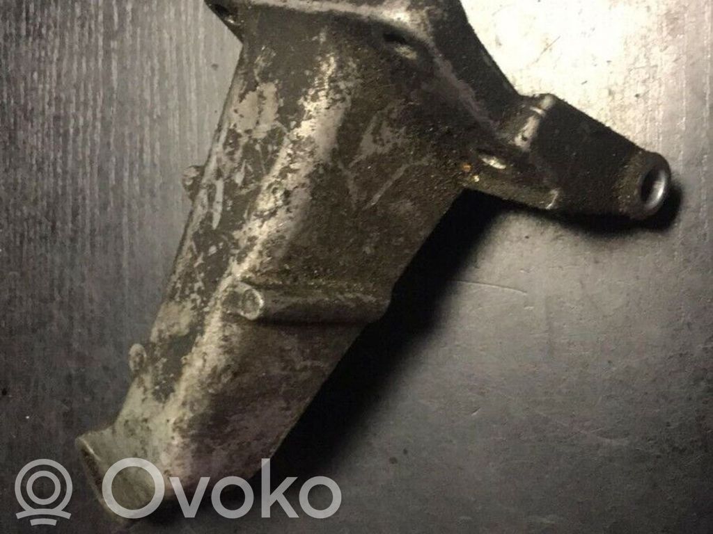 Engine mounting bracket   1175622