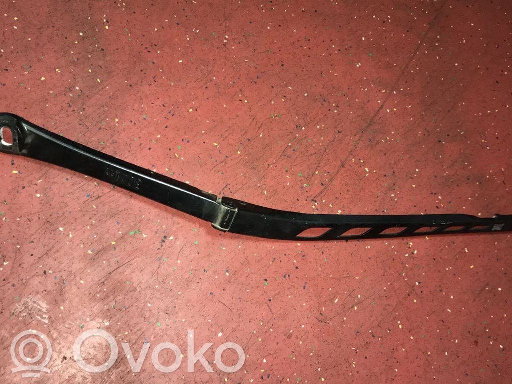 BMW 6 E63 E64 Front wiper blade arm 