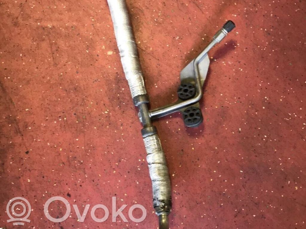 Ilmastointilaitteen putki (A/C)   9155342