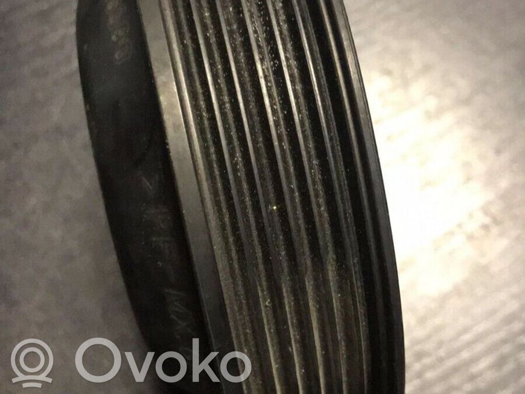 BMW X3 E83 Vesipumpun vauhtipyörä 