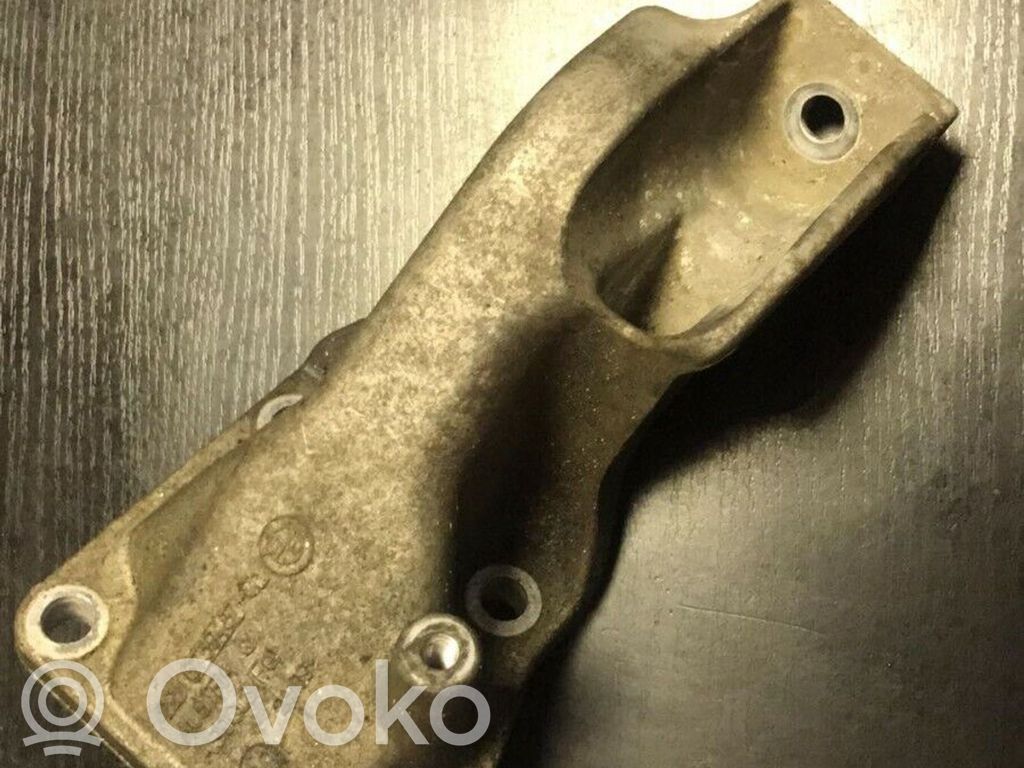 BMW 3 E46 Engine mounting bracket 