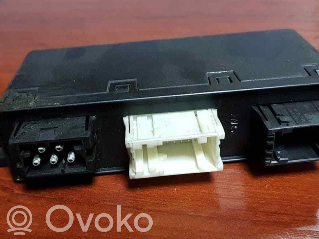 BMW 5 E39 Door control unit/module 