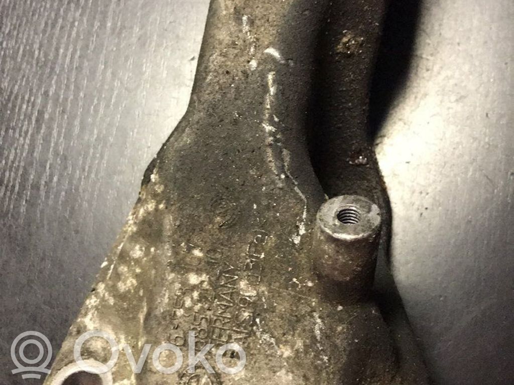 BMW 3 E46 Engine mounting bracket 