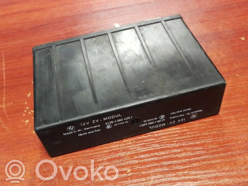 BMW 5 E34 Centrinio užrakto valdymo blokas 