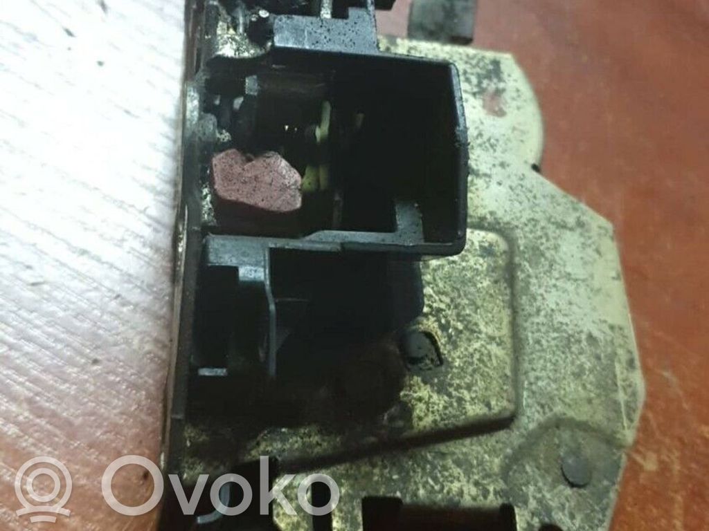 BMW 5 E34 Rear door lock 
