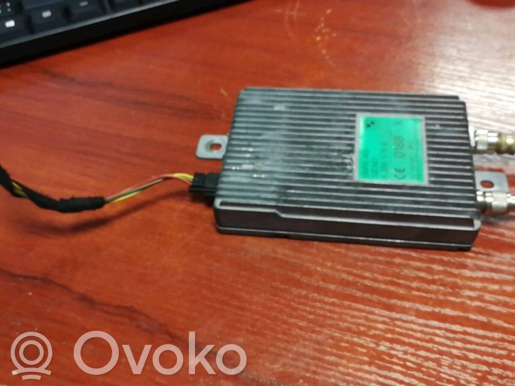 BMW 5 E39 Antenos stiprintuvas 