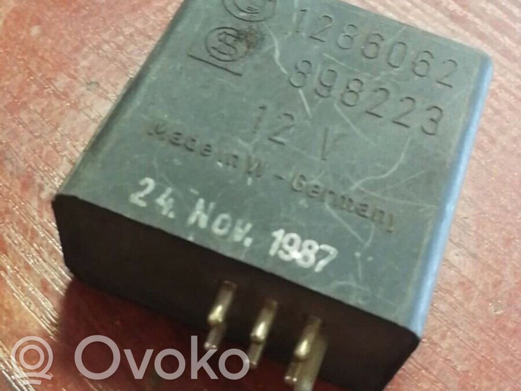 BMW 3 E30 Other relay 